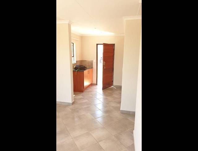 2 BEDROOM HOUSE FOR SALE IN WINDMILL PARK